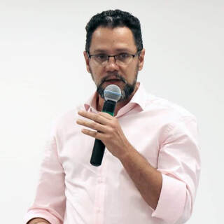 fake news  - Taiúva
